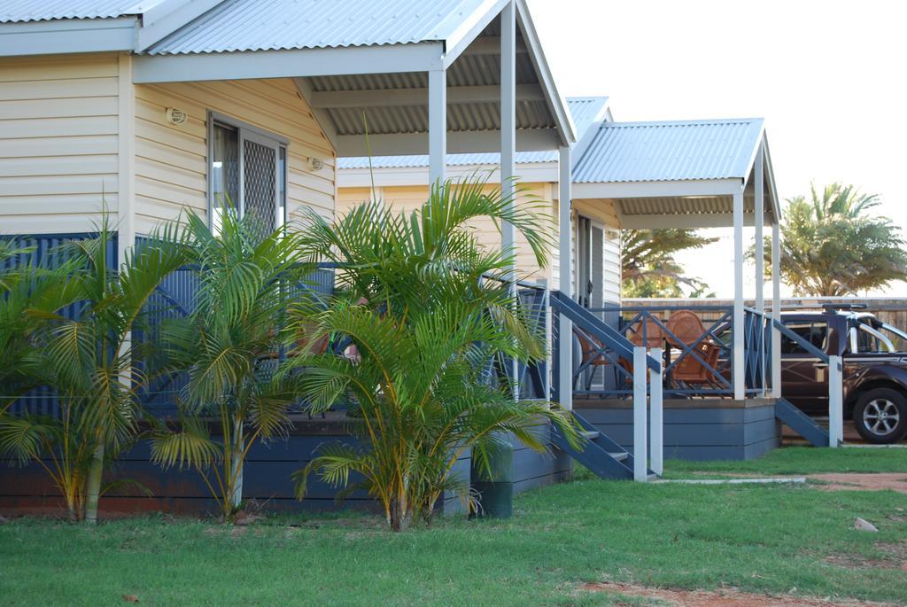 Hotel Coral Coast Tourist Park Carnarvon Exterior foto